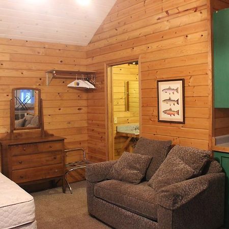 Twin Lakes Resort Bridgeport Luaran gambar