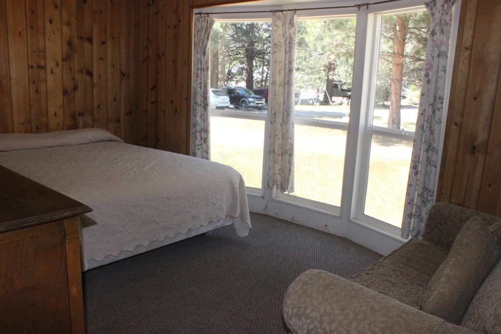 Twin Lakes Resort Bridgeport Bilik gambar