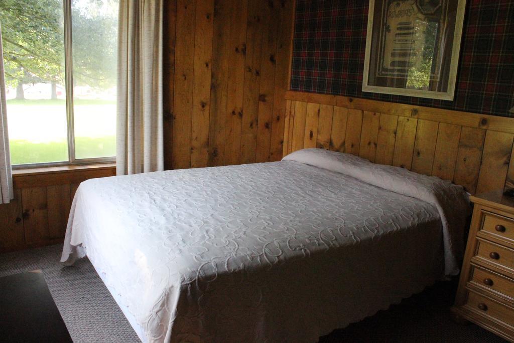 Twin Lakes Resort Bridgeport Bilik gambar