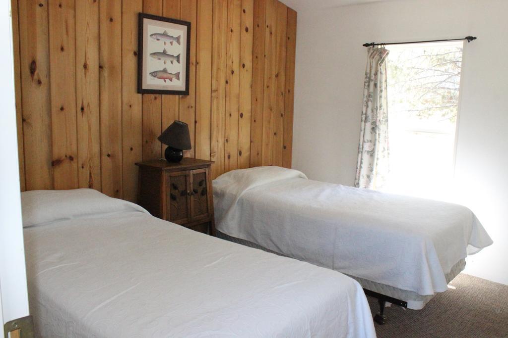 Twin Lakes Resort Bridgeport Bilik gambar
